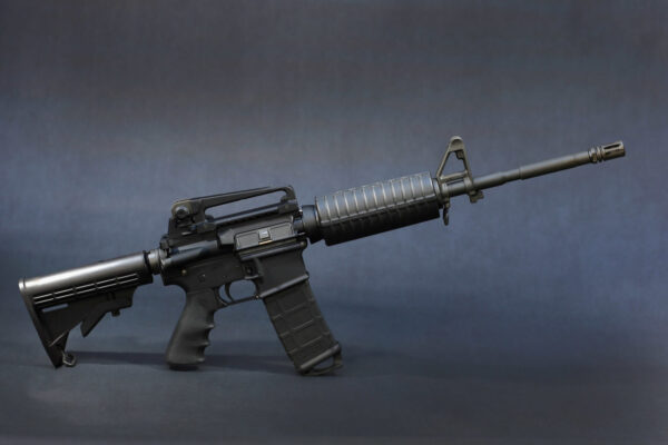 AR-15 gun