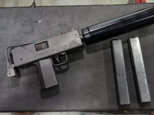 MAC-10